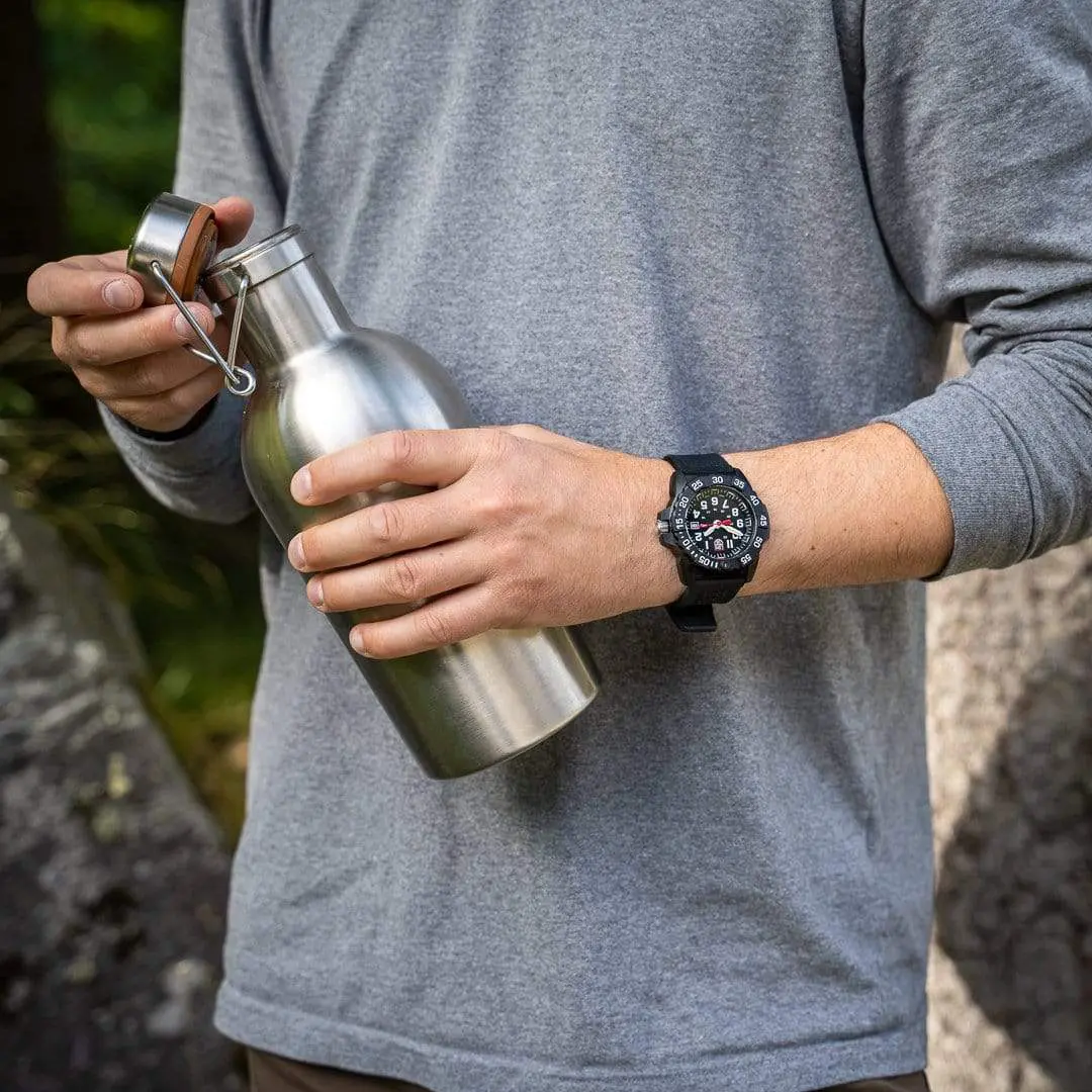 LUMINOX Zegarek Kwarcowy Navy SEAL 3500 Series XS.3501.F – czarny